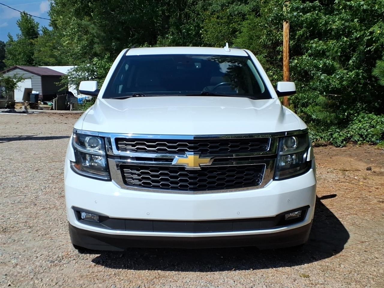 Chevrolet Suburban 4WD 4dr LT 2020