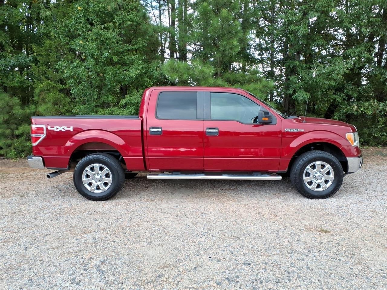 Ford F-150 4WD SuperCrew 145" XL 2013