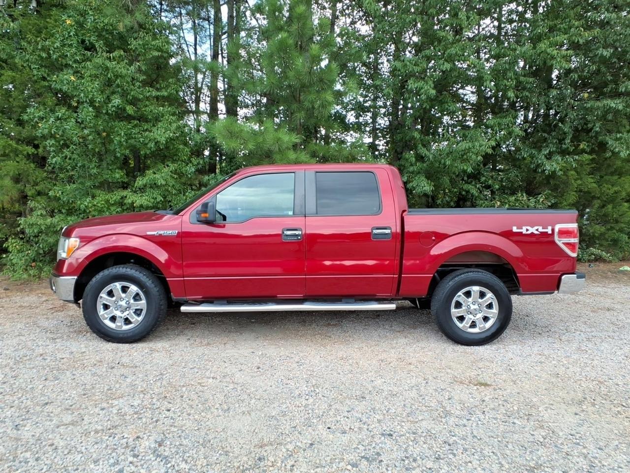 Ford F-150 4WD SuperCrew 145" XL 2013