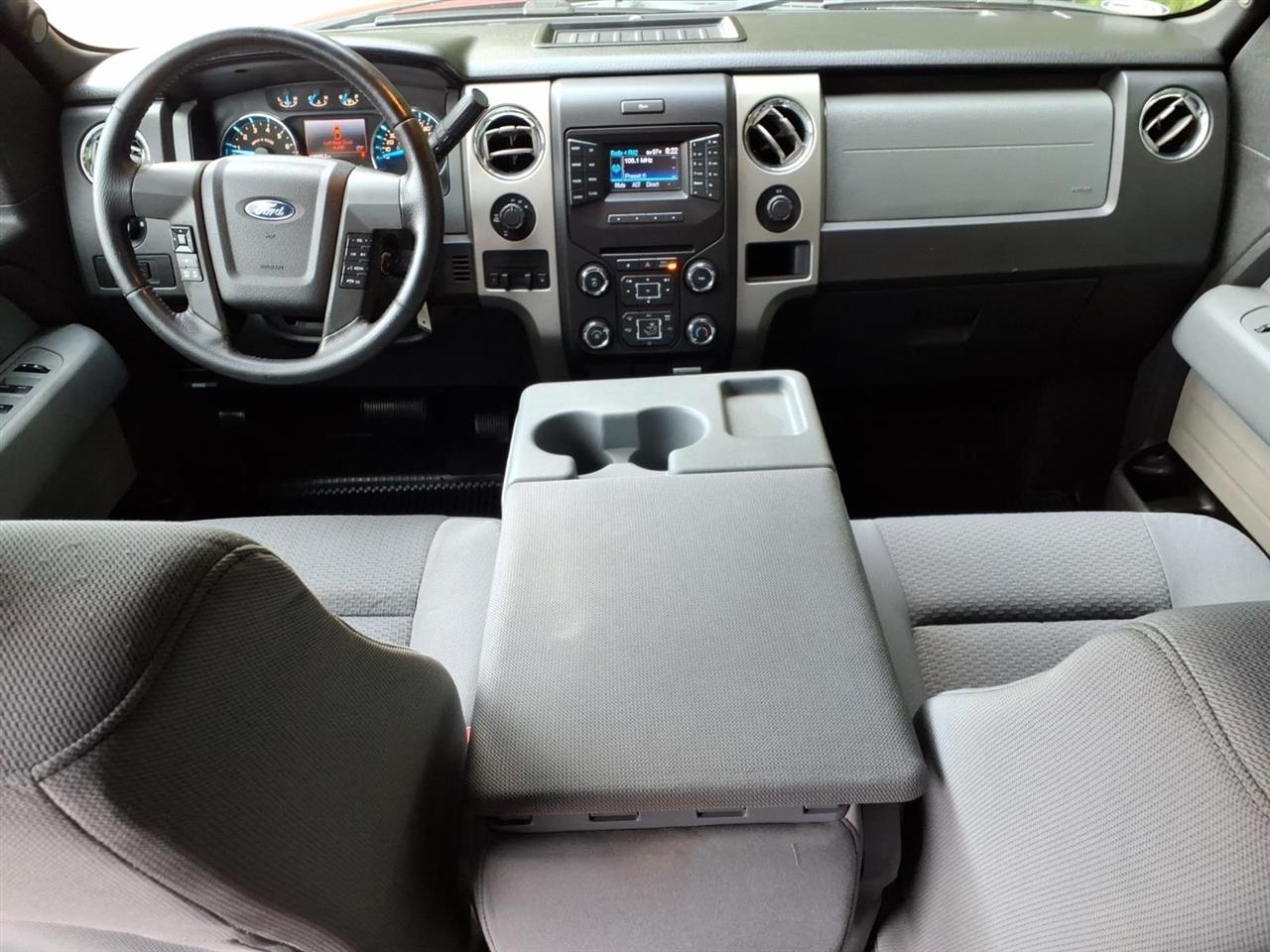 Ford F-150 4WD SuperCrew 145" XL 2013