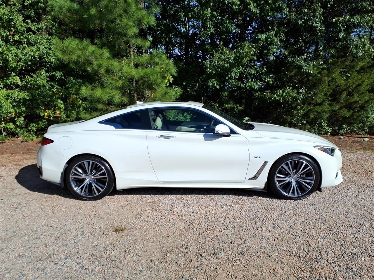 Infiniti Q60 3.0t LUXE RWD 2018