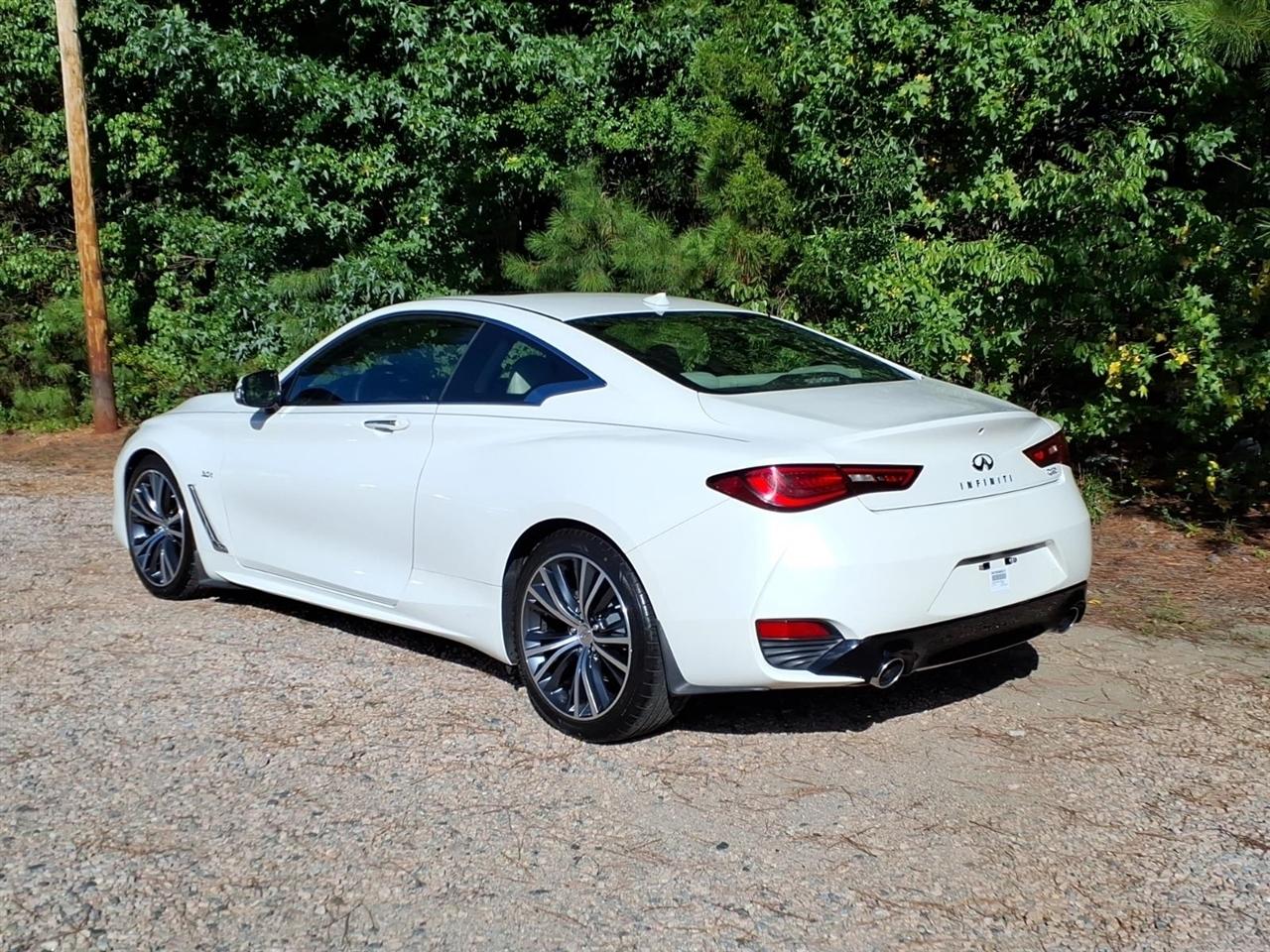 Infiniti Q60 3.0t LUXE RWD 2018