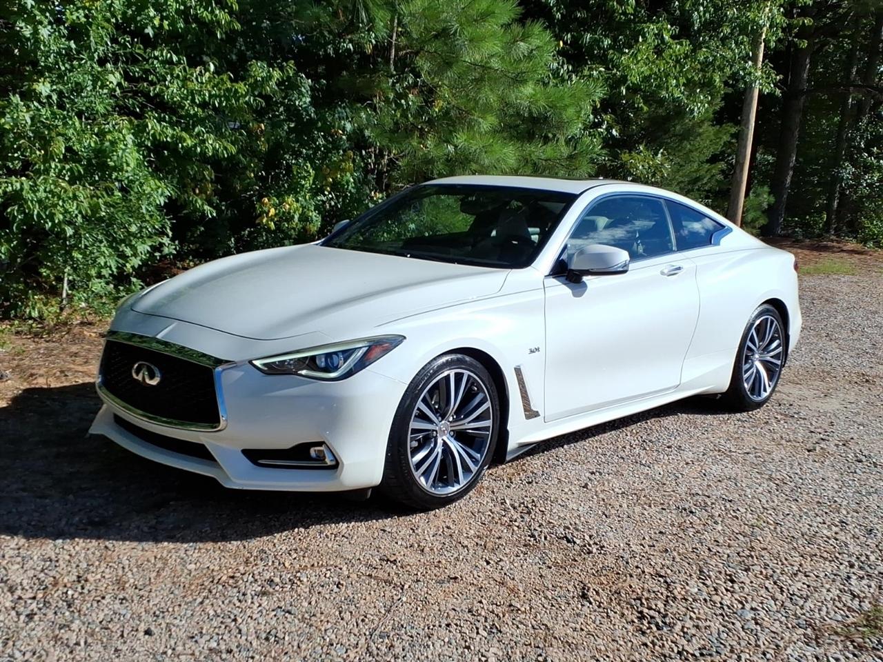 Infiniti Q60 3.0t LUXE RWD 2018