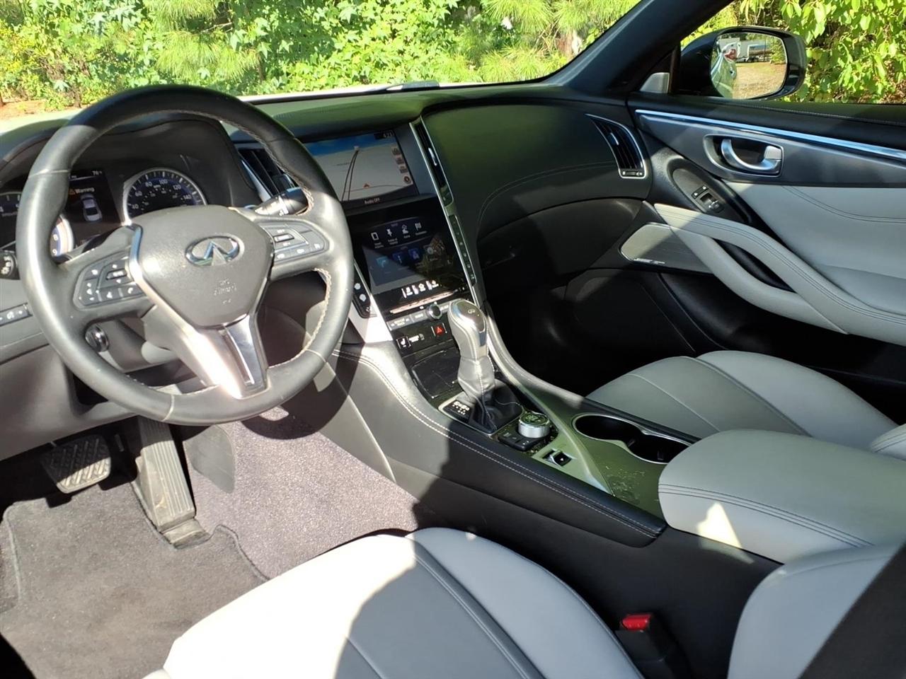 Infiniti Q60 3.0t LUXE RWD 2018
