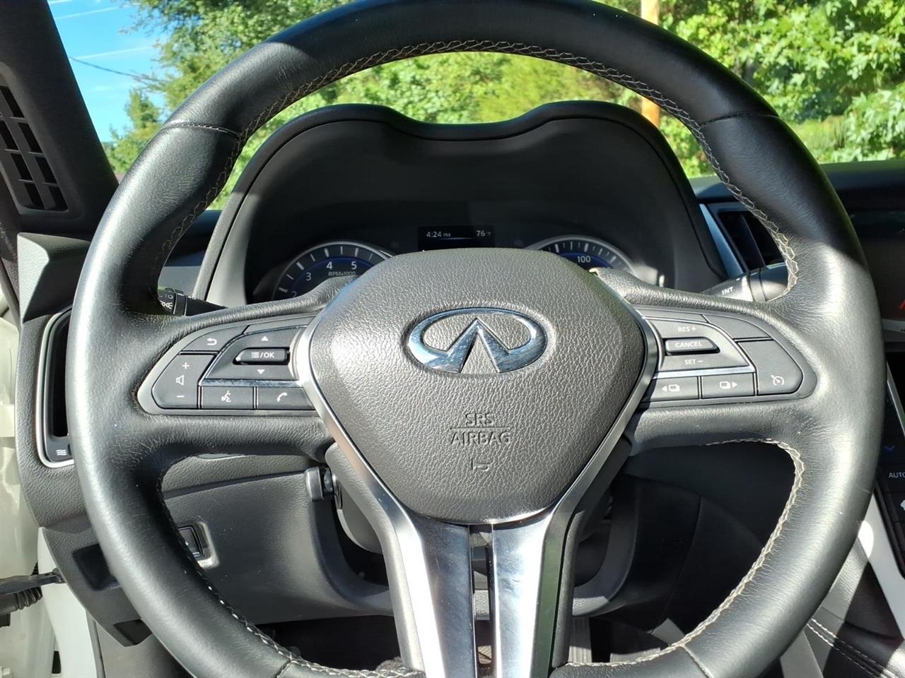 Infiniti Q60 3.0t LUXE RWD 2018
