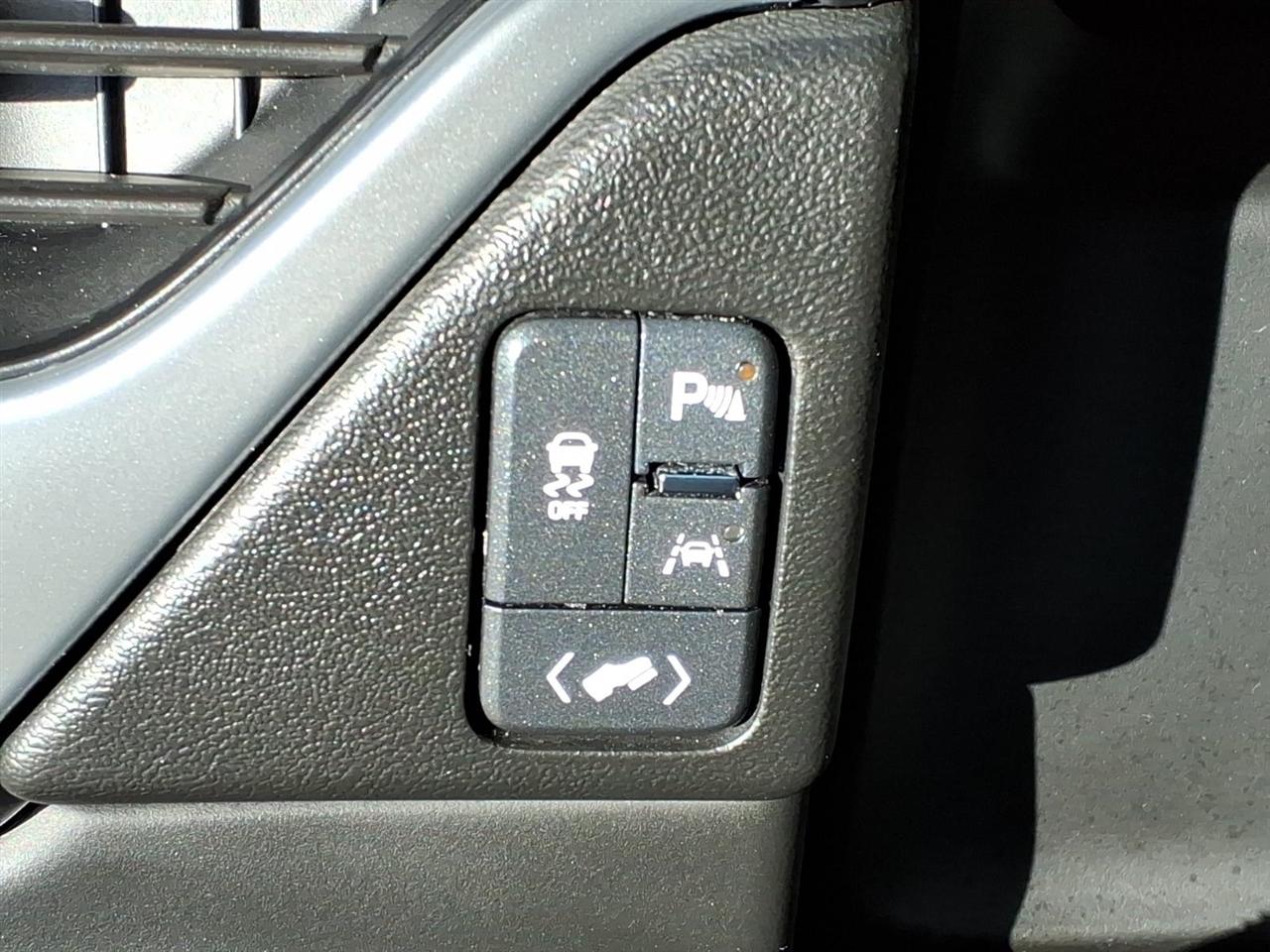 Chevrolet Tahoe 4WD 4dr LT 2020
