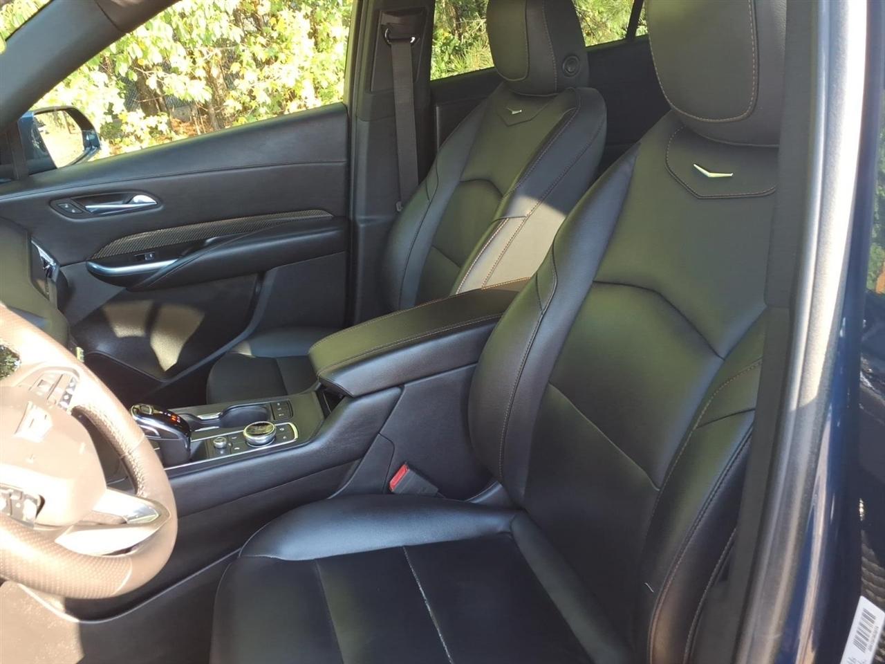 Cadillac XT4 AWD 4dr Sport 2020