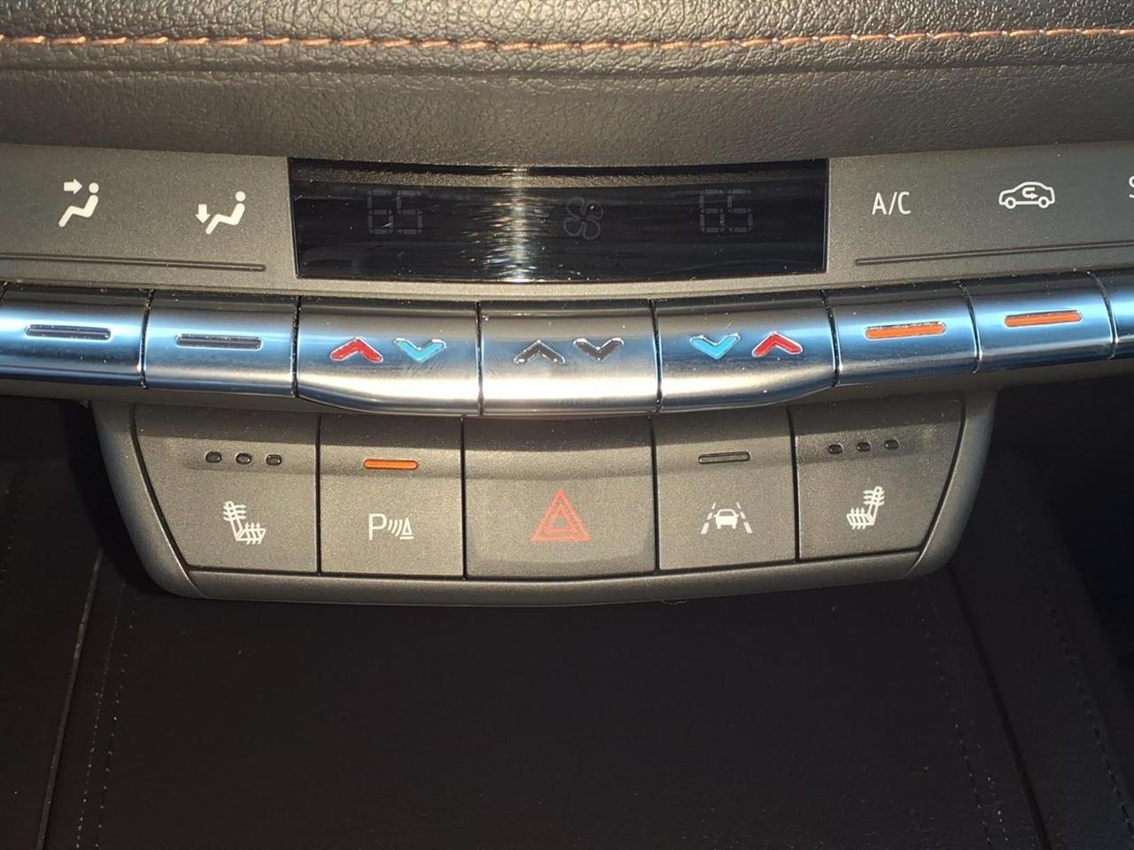Cadillac XT4 AWD 4dr Sport 2020