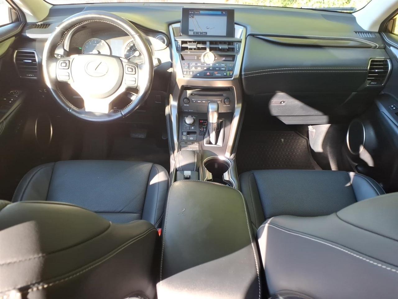 Lexus NX NX Turbo AWD 2017