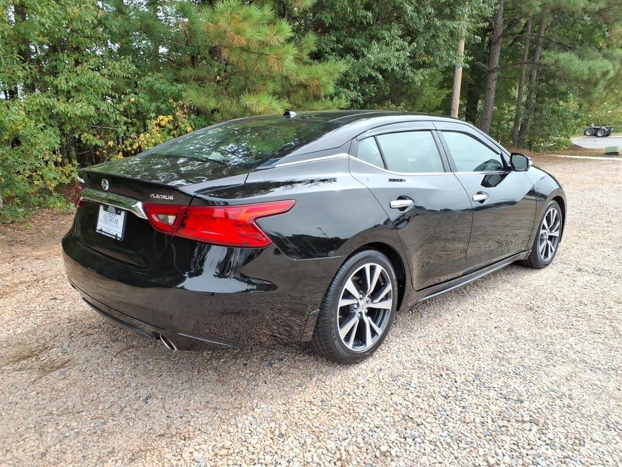 Nissan Maxima Platinum 3.5L 2017