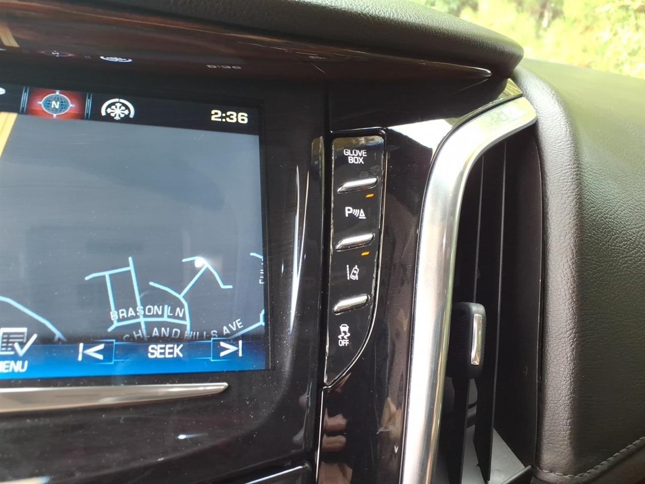 Cadillac Escalade 4WD 4dr Premium 2015