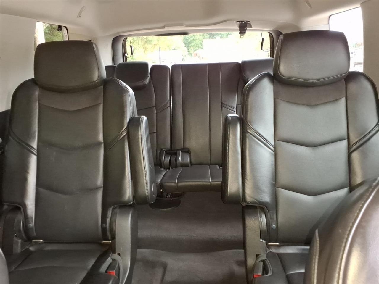 Cadillac Escalade 4WD 4dr Premium 2015