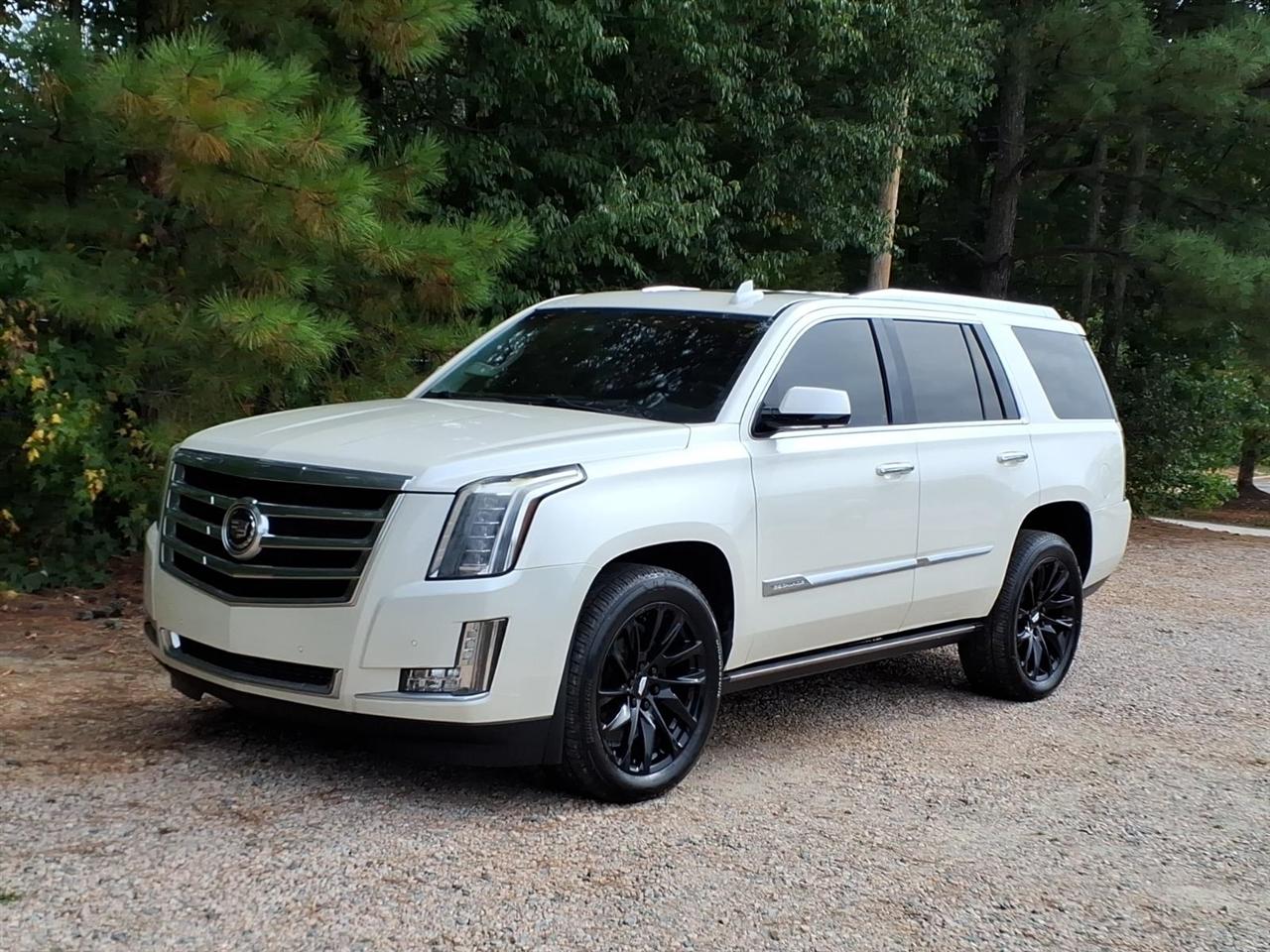 Cadillac Escalade 4WD 4dr Premium 2015