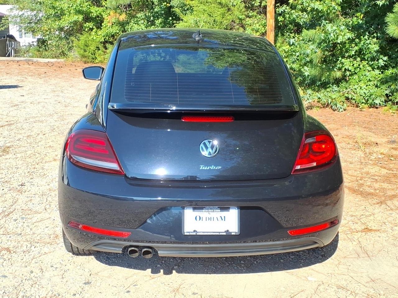 Volkswagen Beetle S Auto 2018