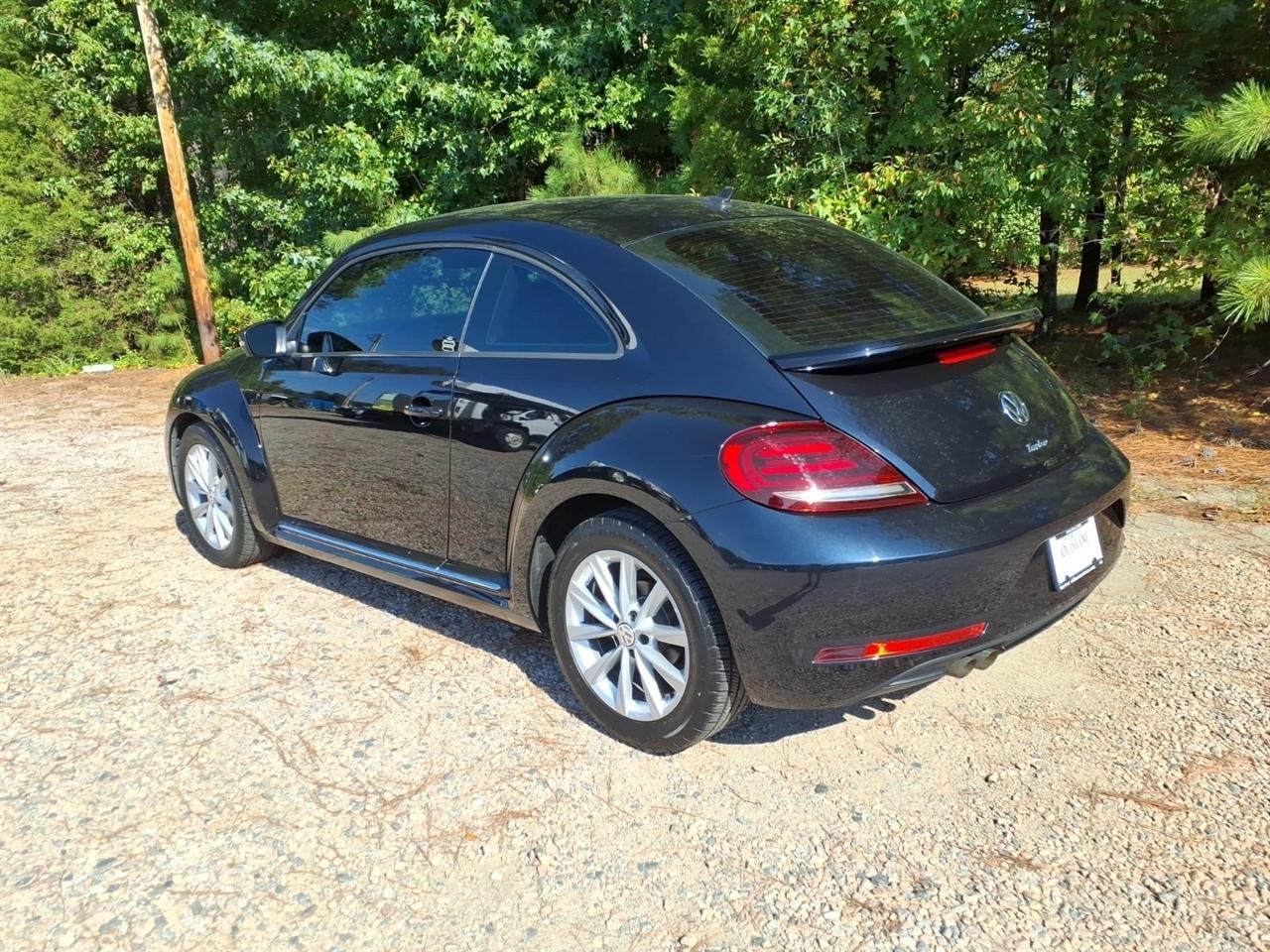 Volkswagen Beetle S Auto 2018