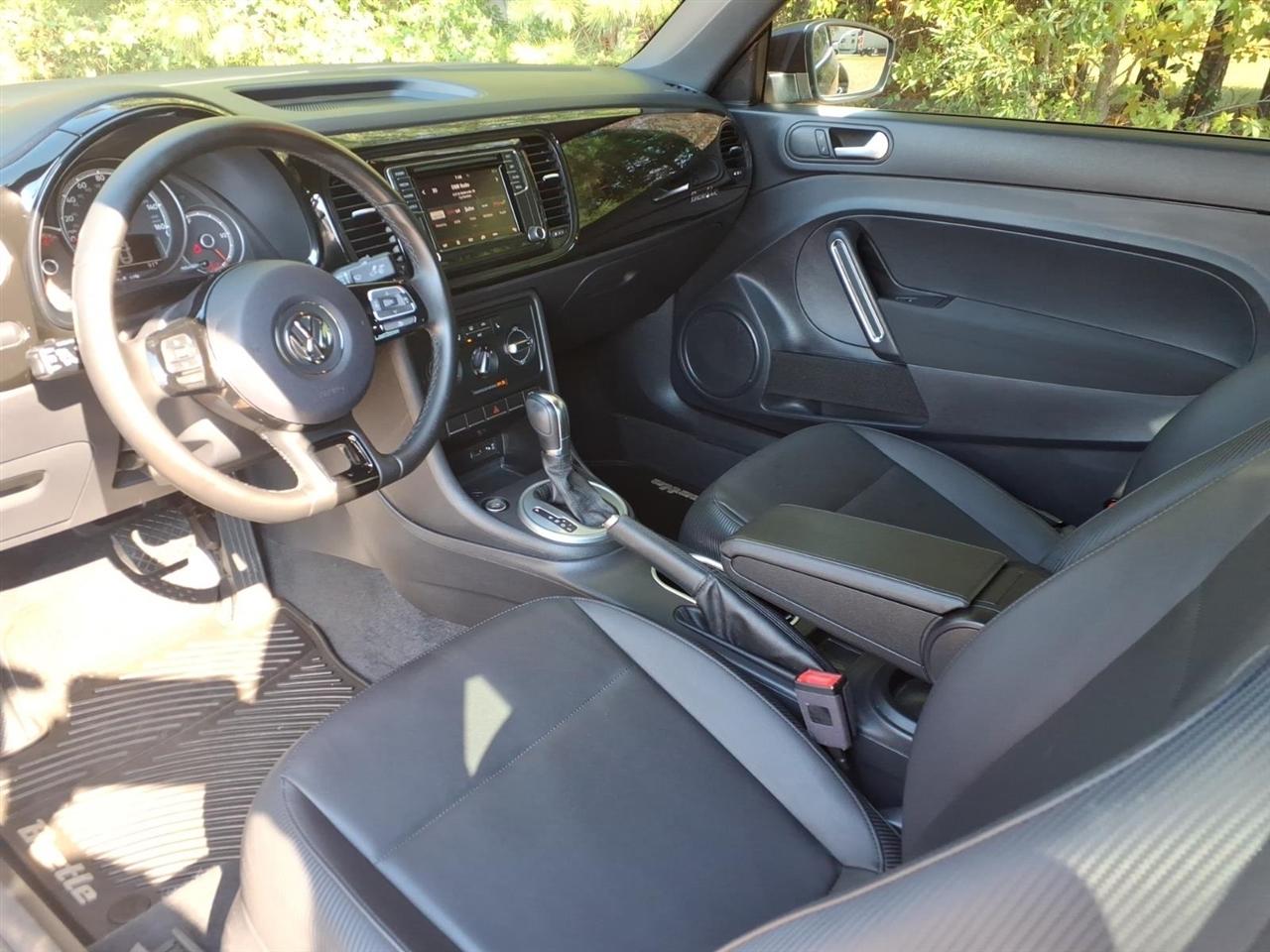 Volkswagen Beetle S Auto 2018