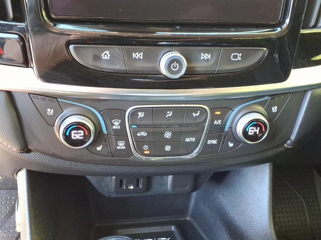 Chevrolet Traverse FWD 4dr Premier w/1LZ 2018