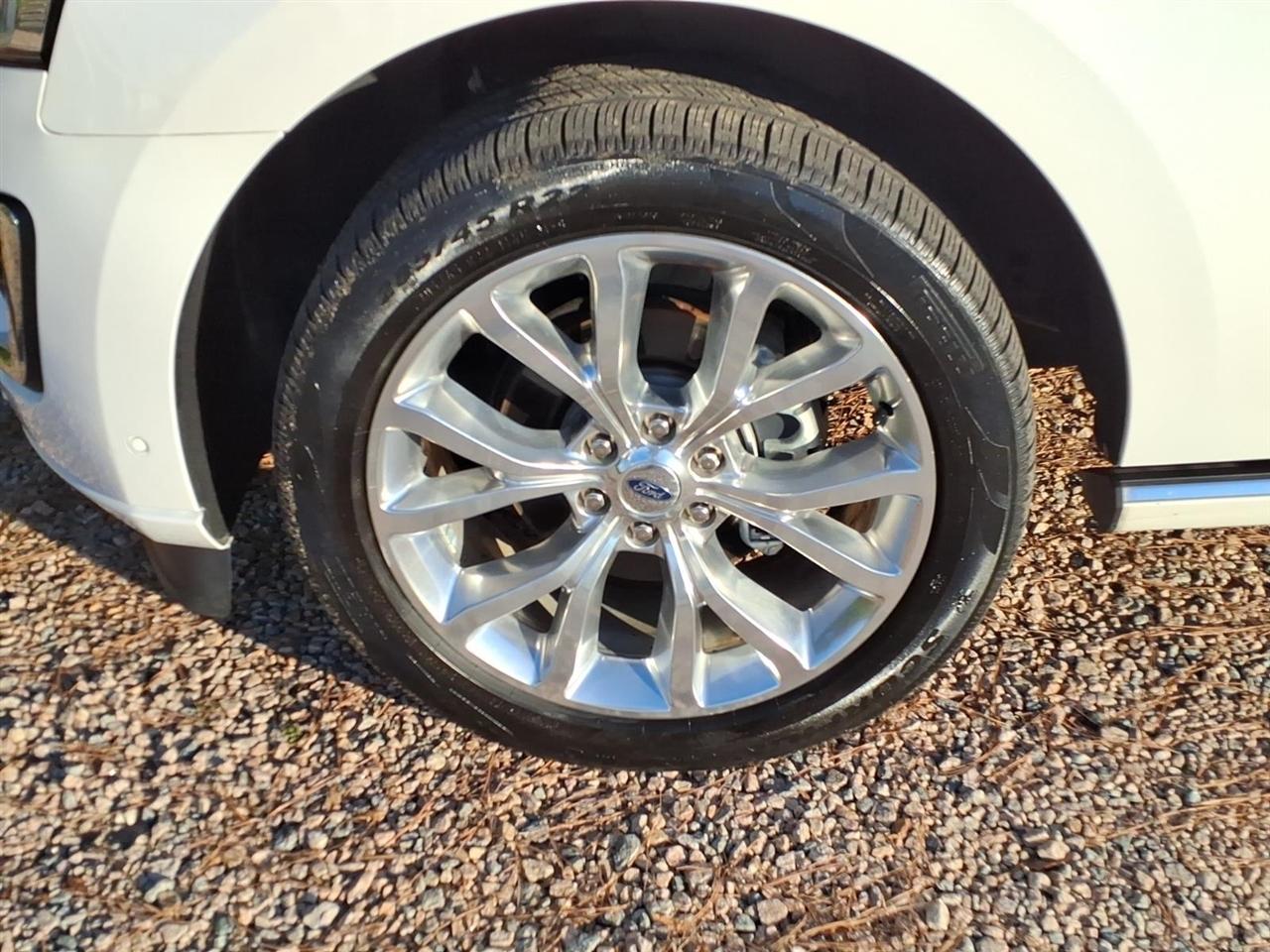 Ford Expedition Max Platinum 4x2 2019
