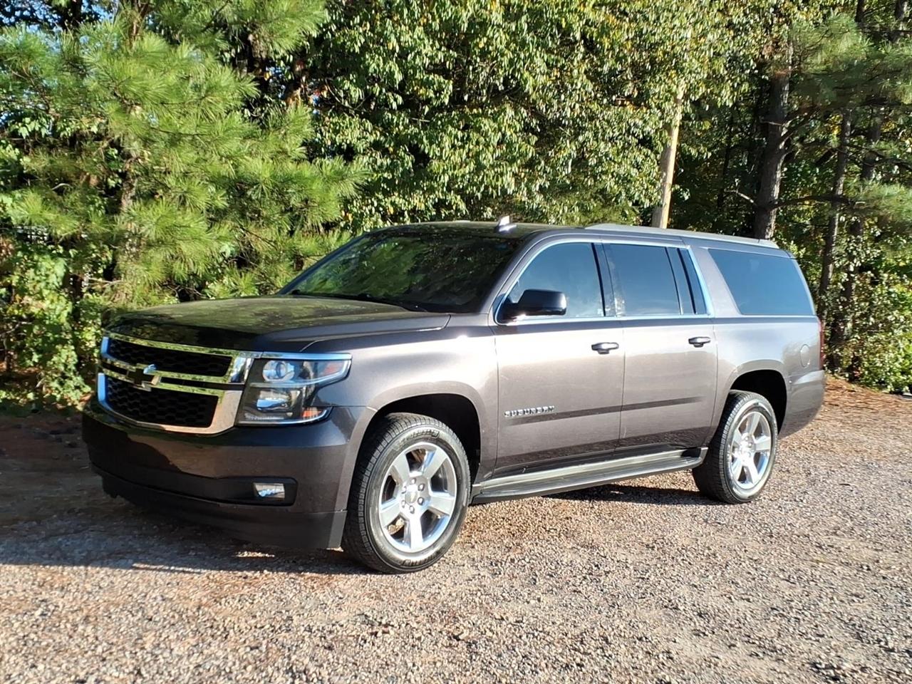 Chevrolet Suburban 2WD 4dr 1500 LT 2017
