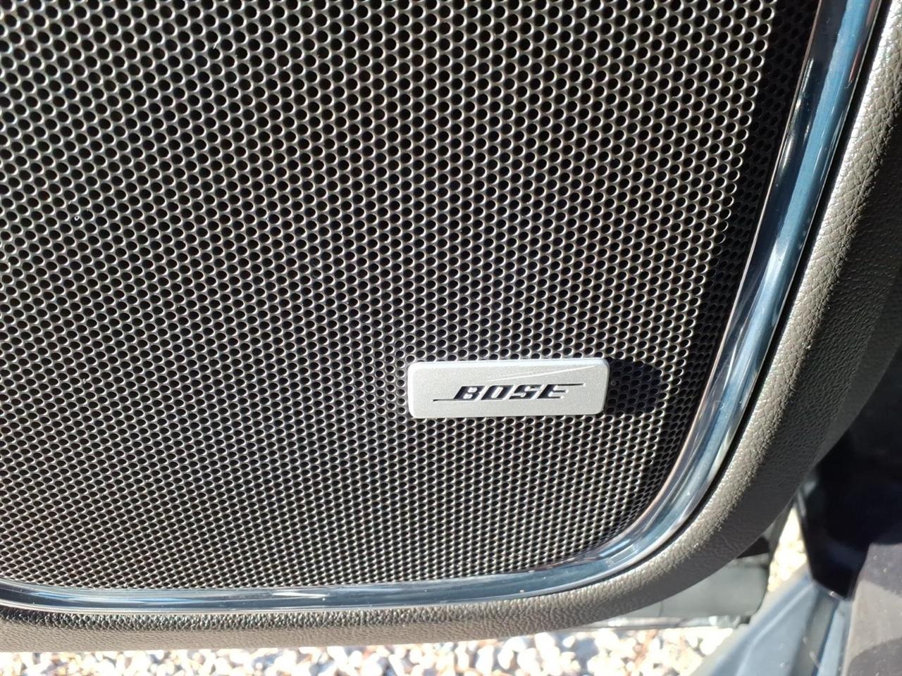 Chevrolet Suburban 2WD 4dr 1500 LT 2017