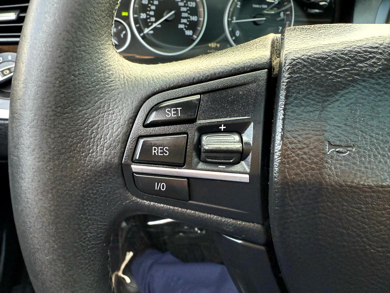 BMW 5-Series 528i 2013