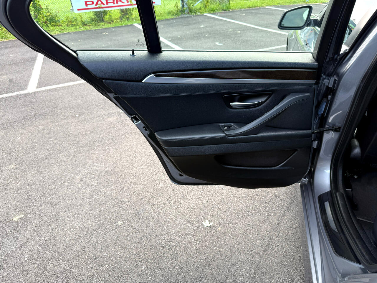 BMW 5-Series 528i 2013