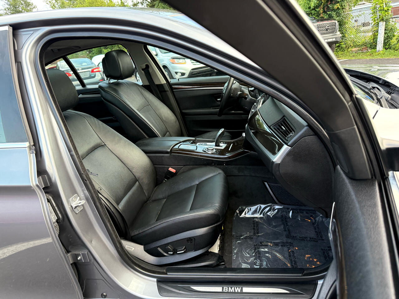 BMW 5-Series 528i 2013