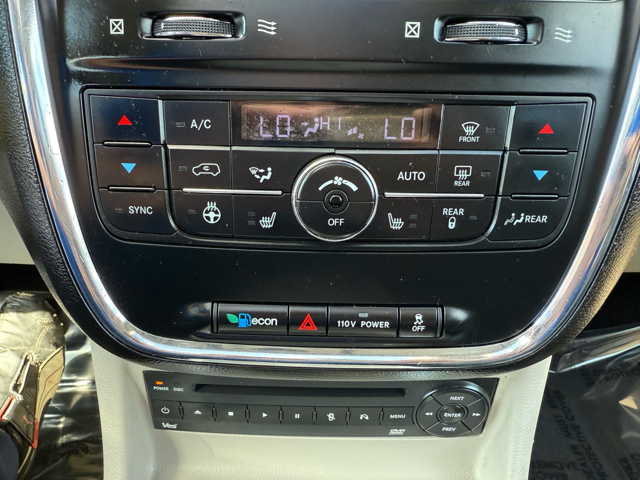 Chrysler Town & Country Limited 2012