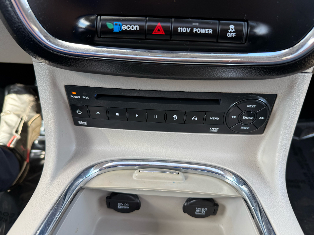 Chrysler Town & Country Limited 2012