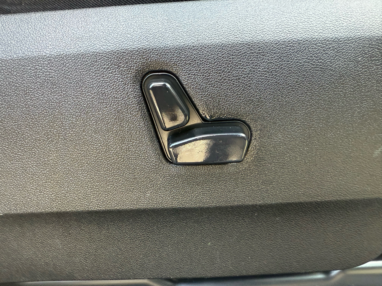 Chrysler Town & Country Limited 2012