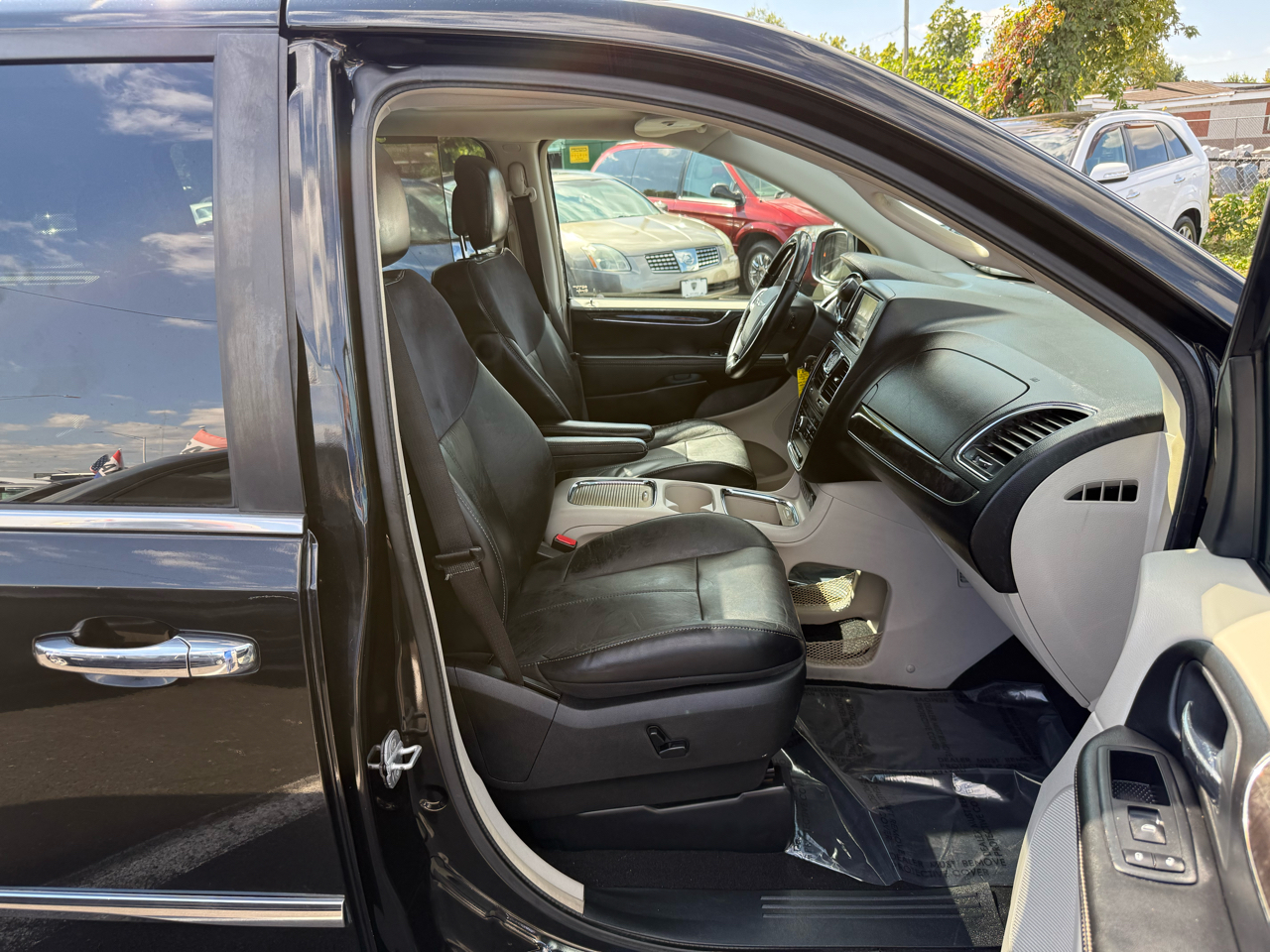 Chrysler Town & Country Limited 2012