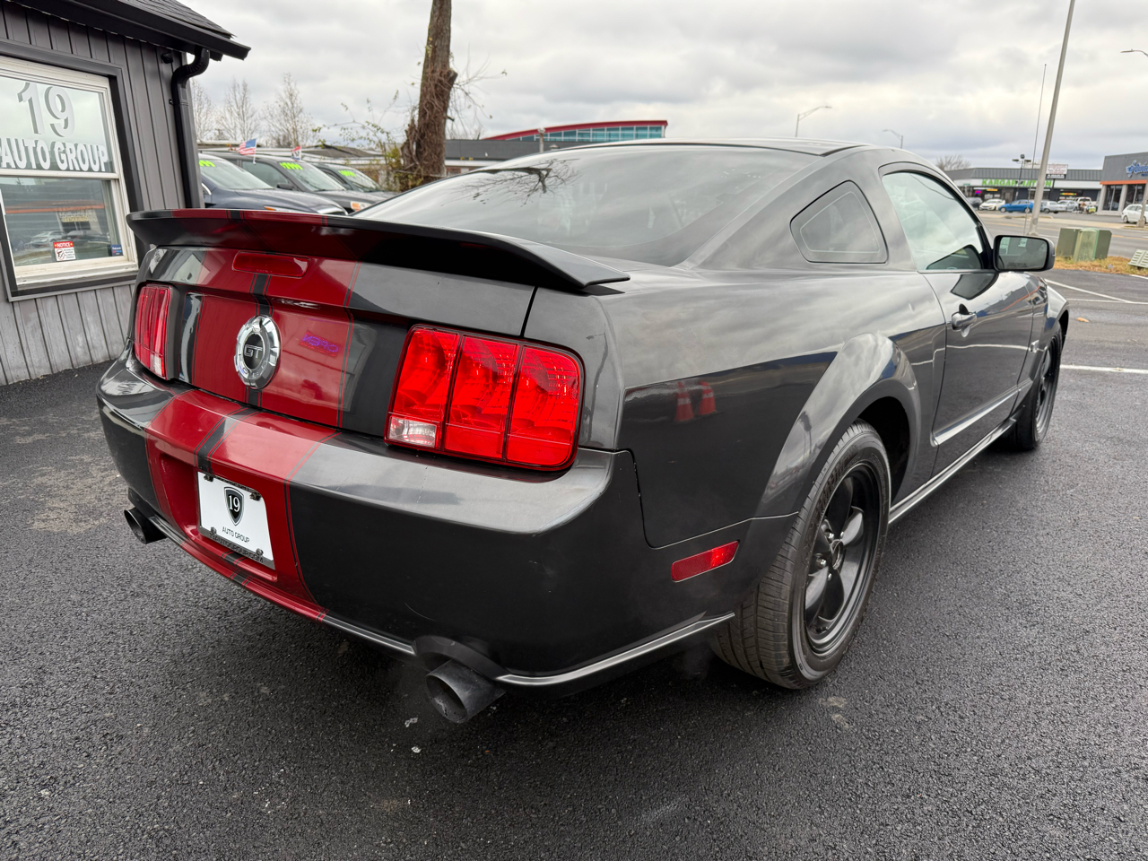Ford Mustang GT Deluxe Coupe 2007