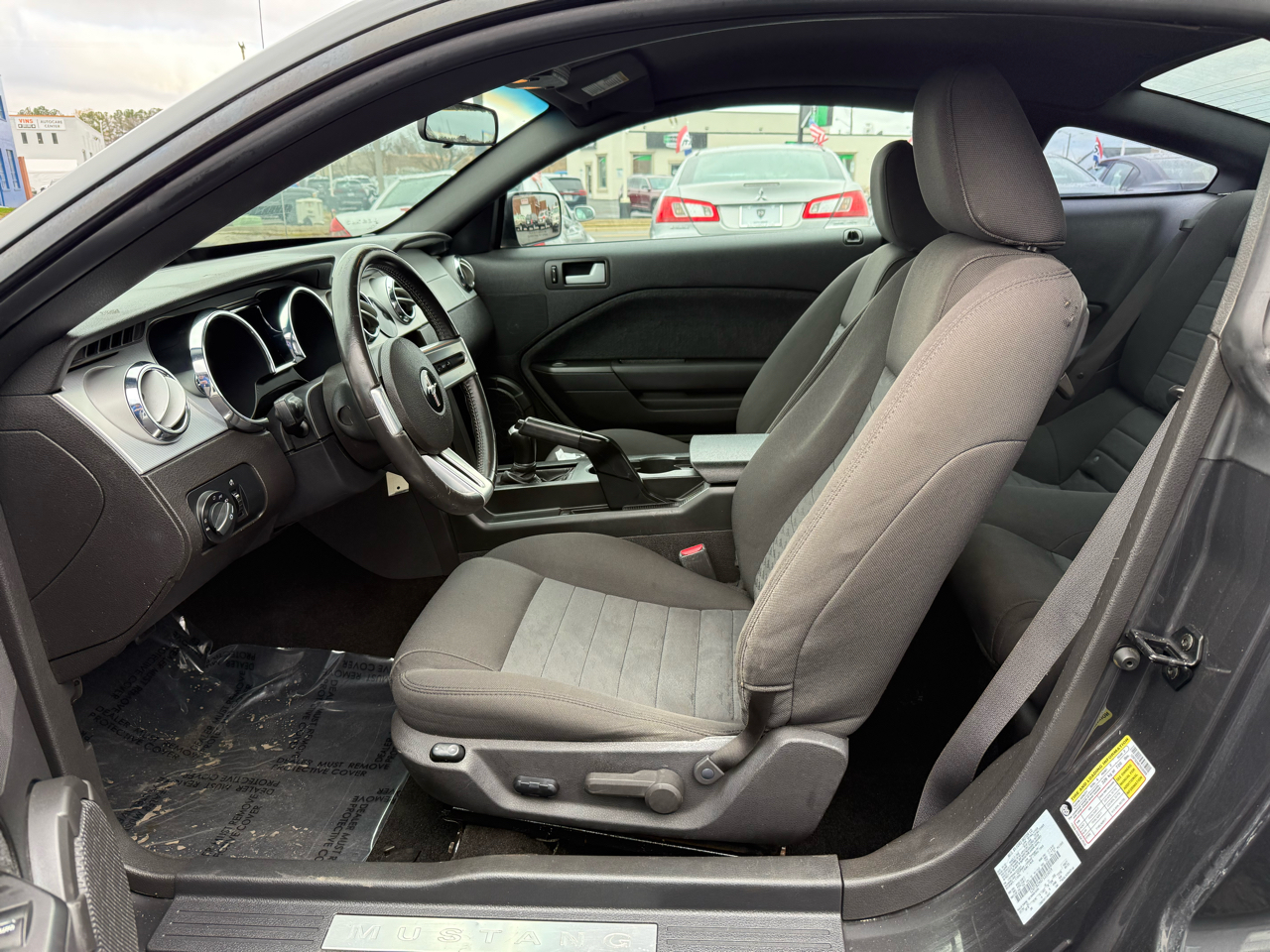 Ford Mustang GT Deluxe Coupe 2007