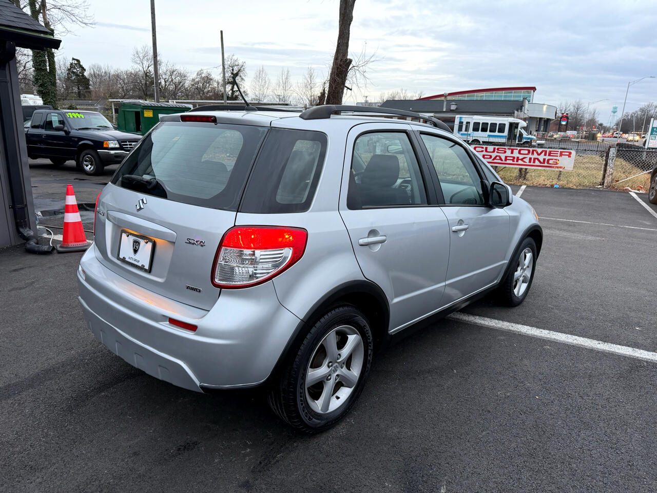 Suzuki SX4 Crossover Base AWD 2007