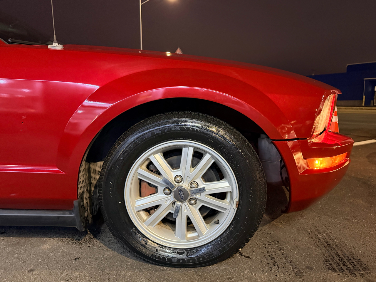 Ford Mustang V6 Standard Coupe 2006