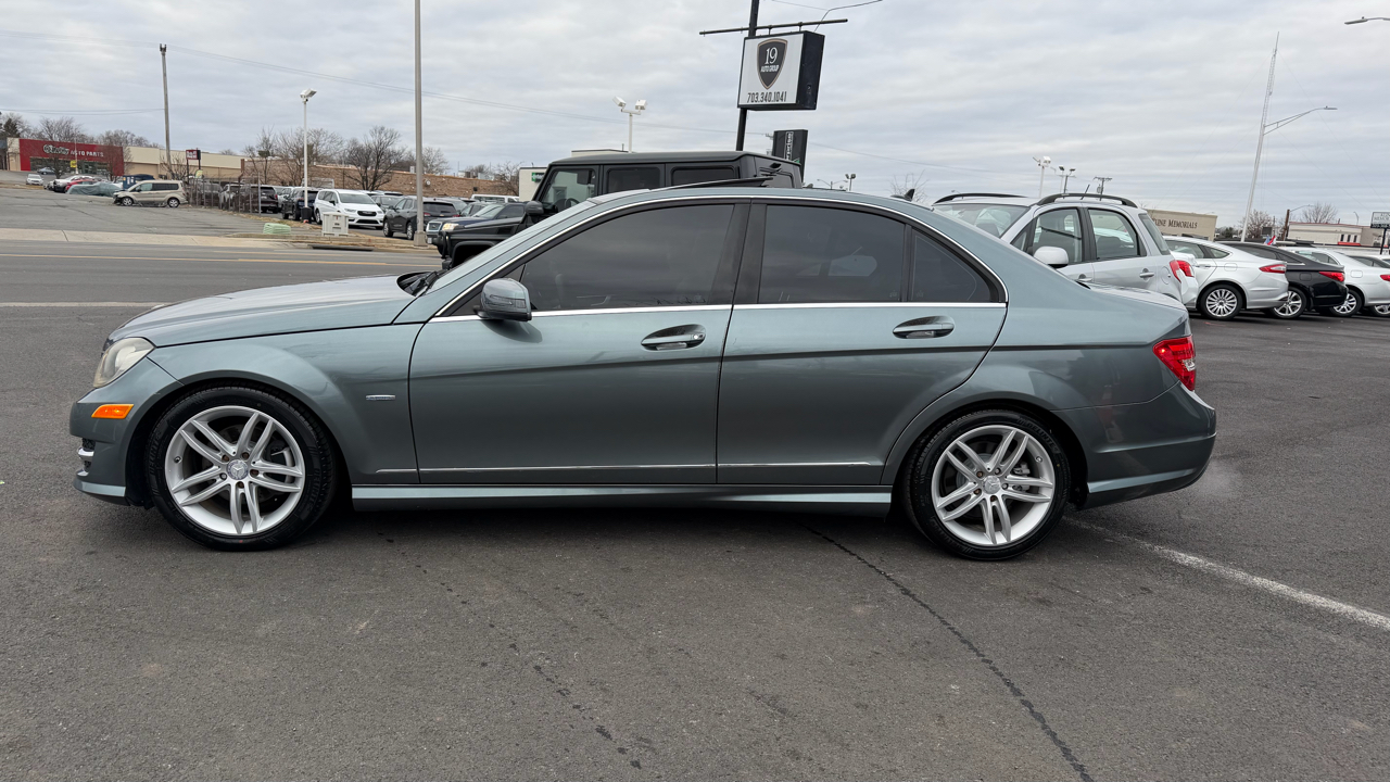 Mercedes-Benz C-Class C250 Luxury Sedan 2012