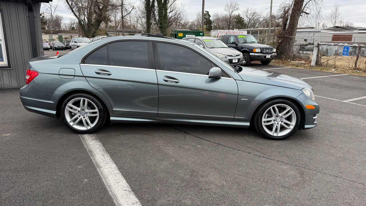 Mercedes-Benz C-Class C250 Luxury Sedan 2012