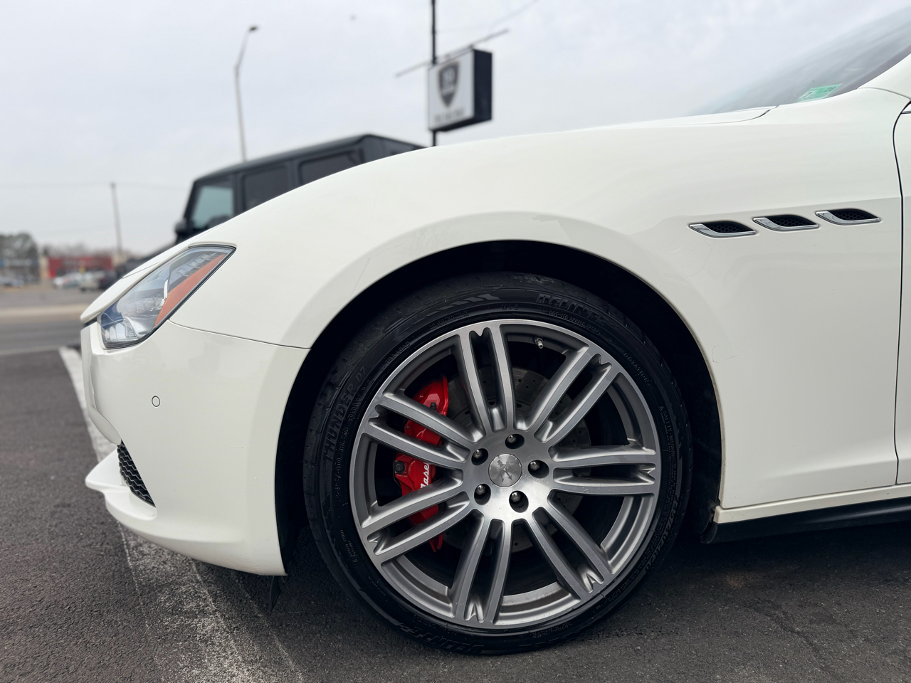 Maserati Ghibli 4dr Sdn S Q4 2014