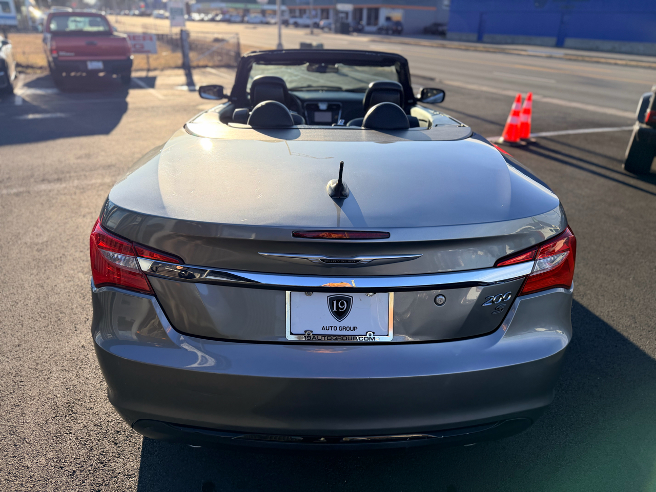 Chrysler 200 S Convertible 2011