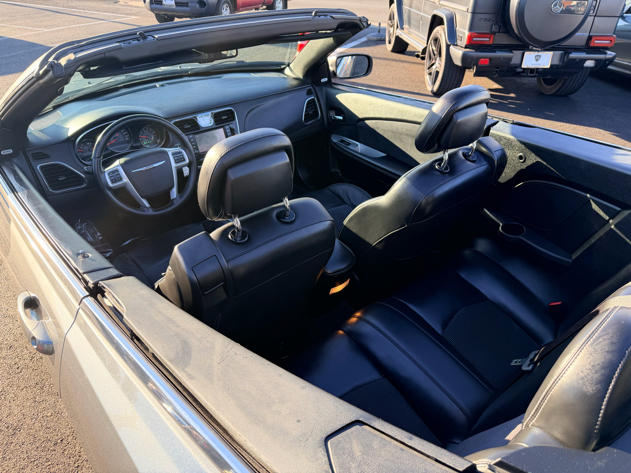 Chrysler 200 S Convertible 2011