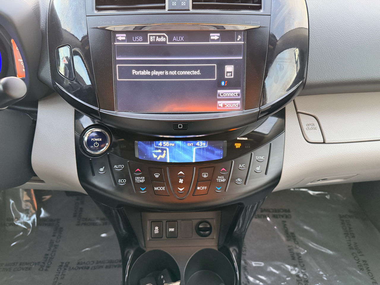 Toyota RAV4 EV Base 2012