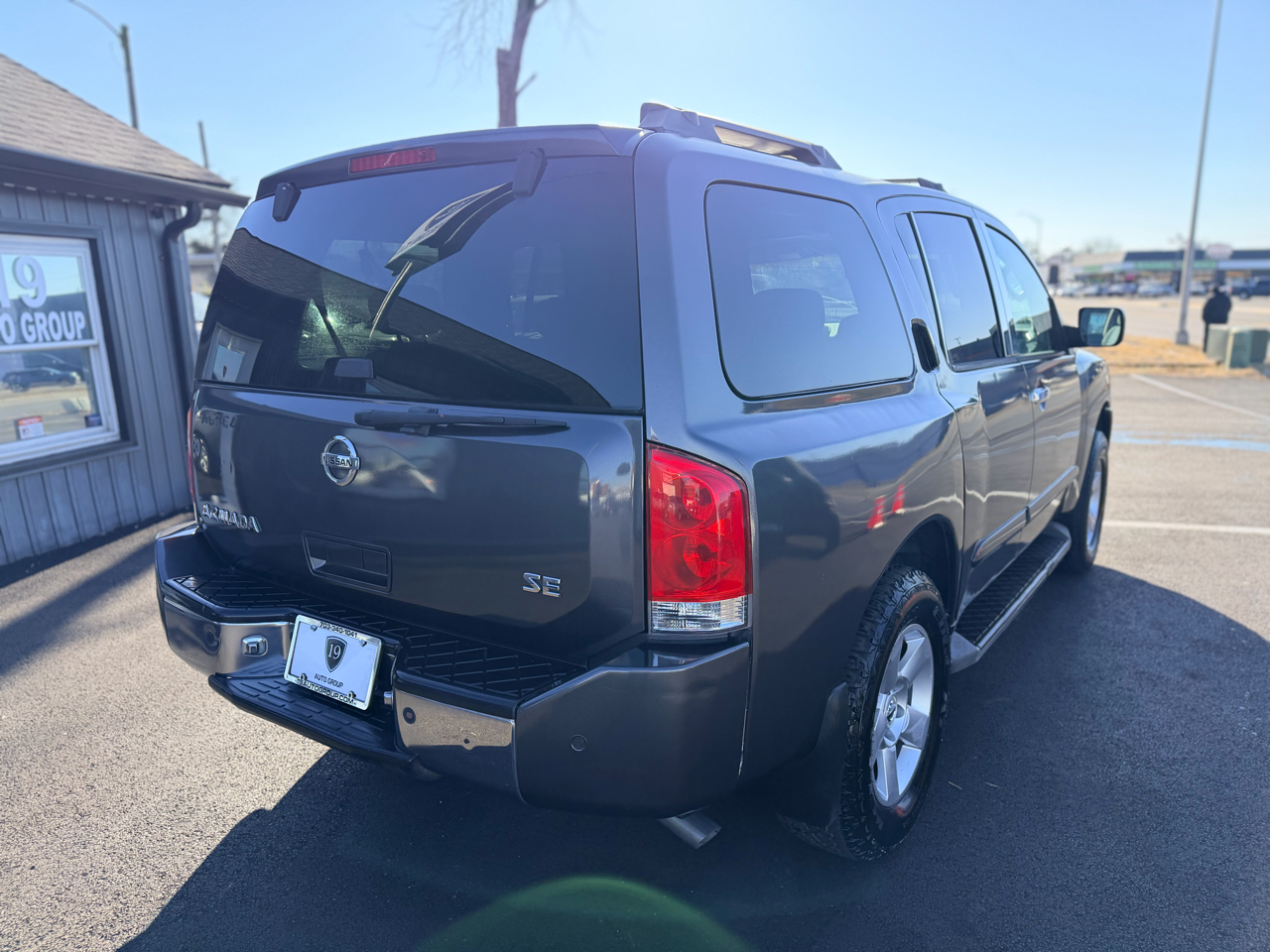 Nissan Armada LE 4WD 2007