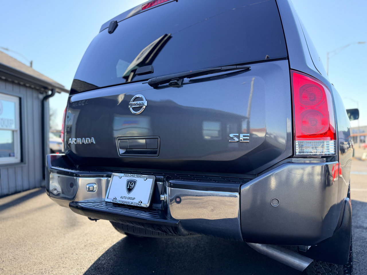 Nissan Armada LE 4WD 2007