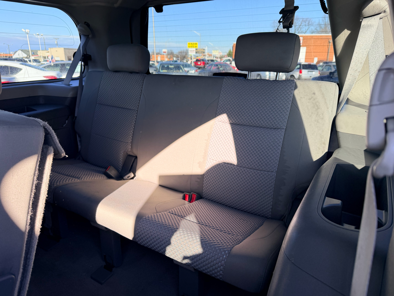 Nissan Armada LE 4WD 2007