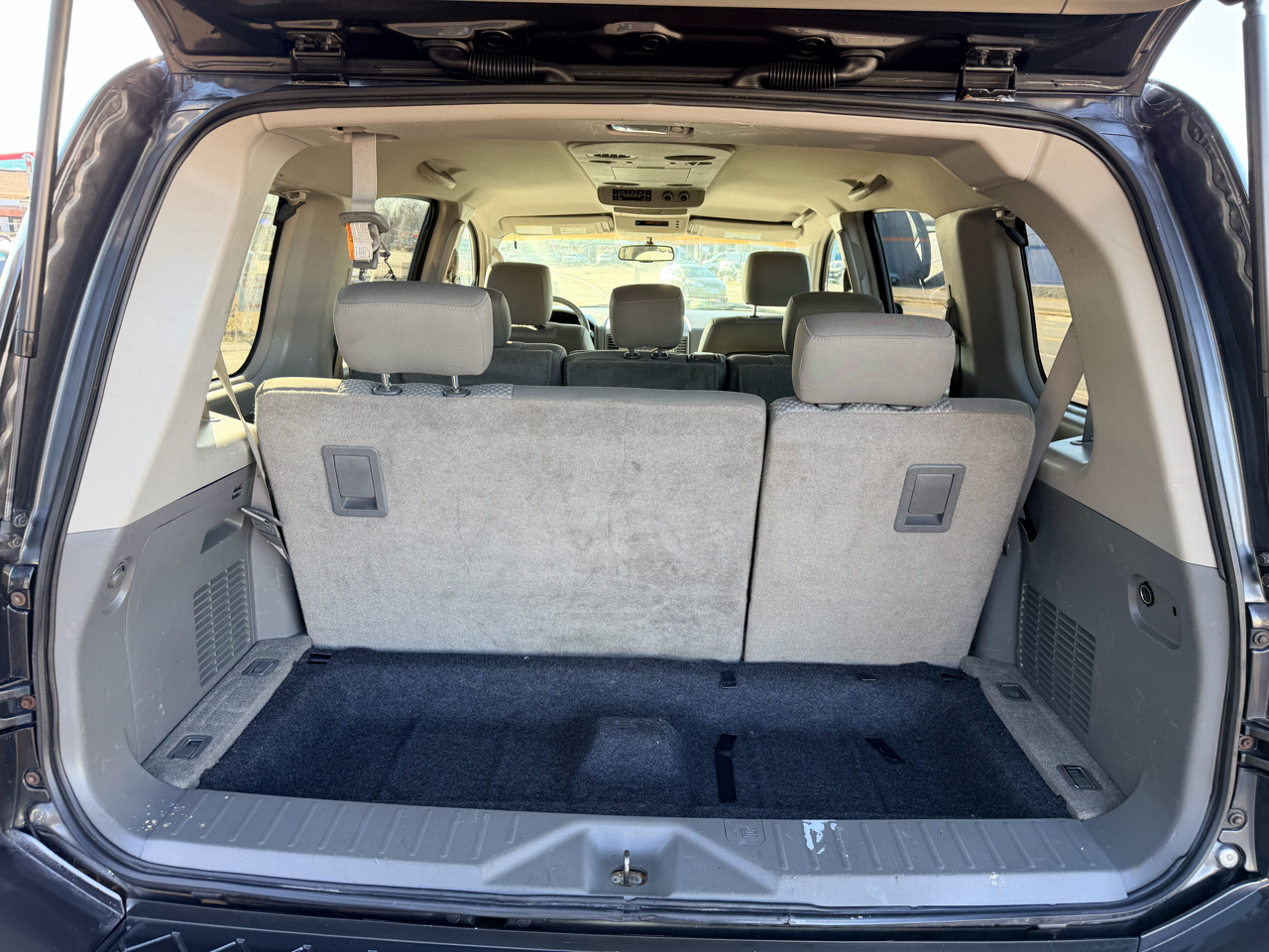 Nissan Armada LE 4WD 2007