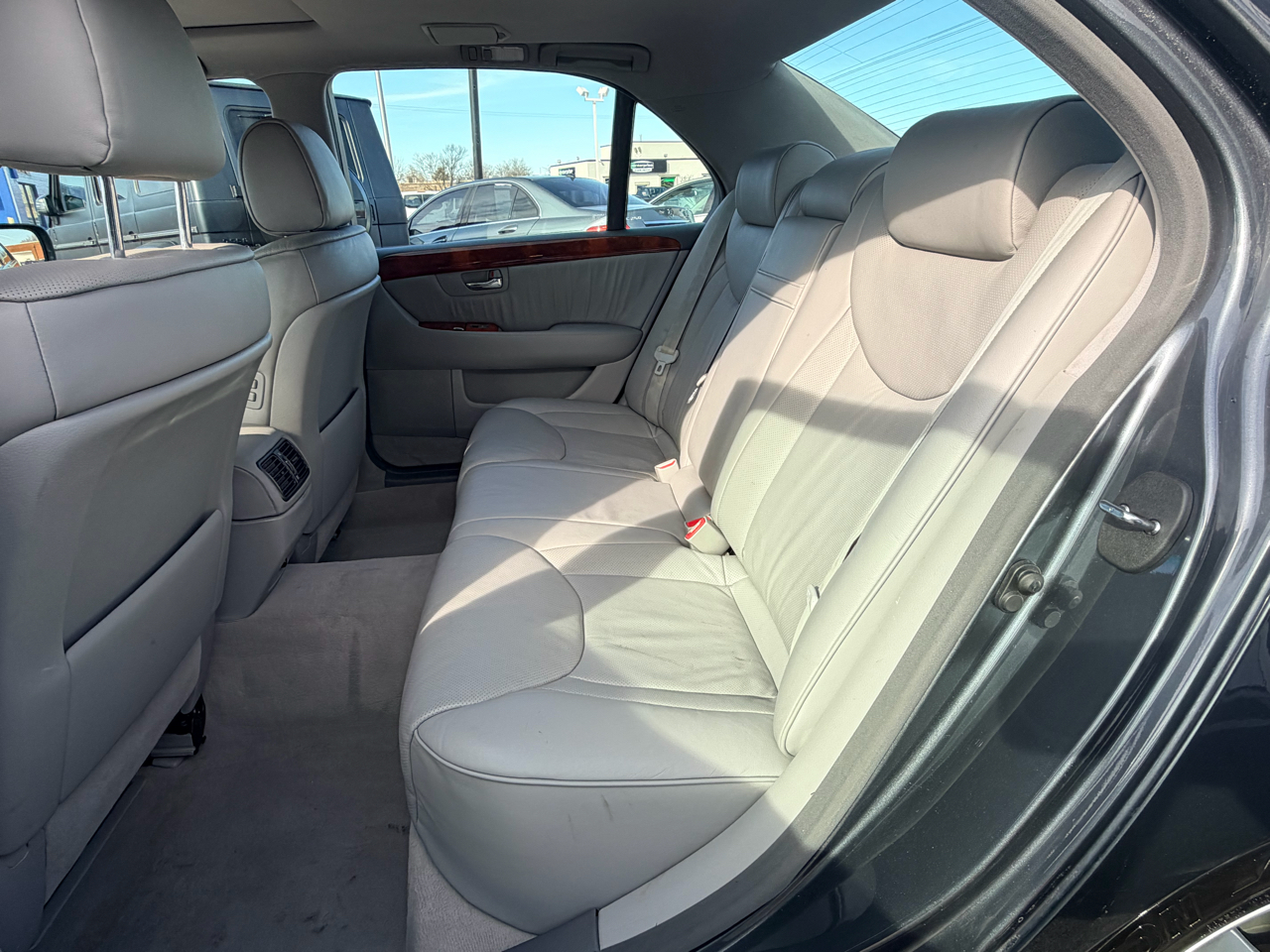 Lexus LS 430 Sedan 2006