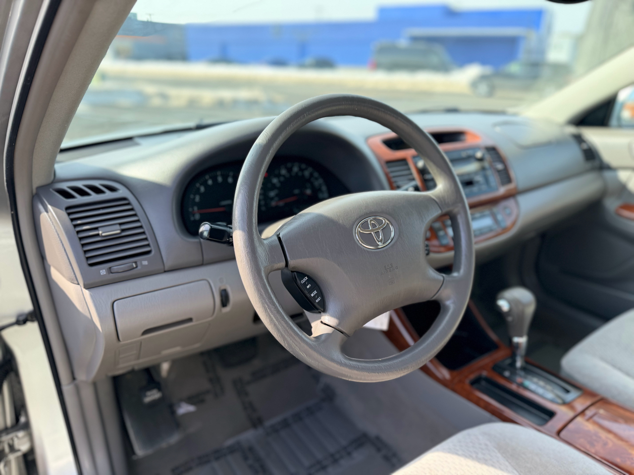 Toyota Camry XLE 2003