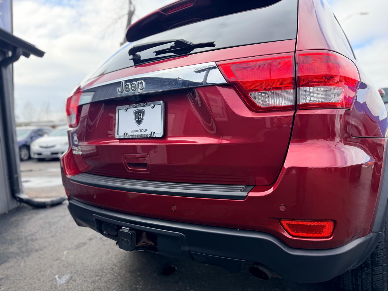 Jeep Grand Cherokee Laredo 4WD 2012