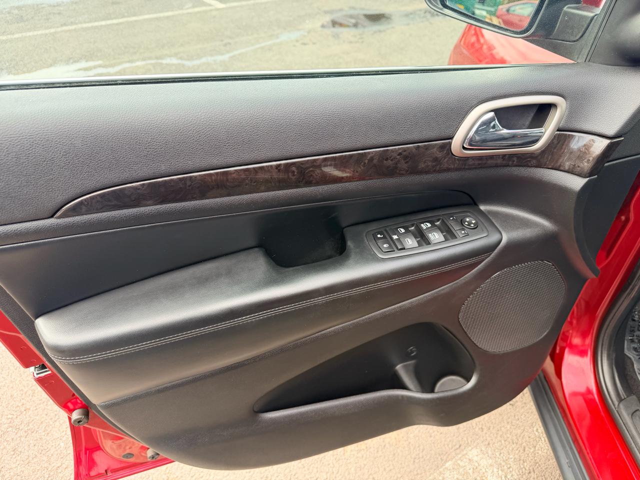 Jeep Grand Cherokee Laredo 4WD 2012