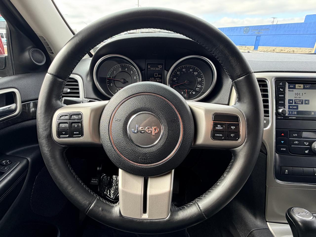 Jeep Grand Cherokee Laredo 4WD 2012